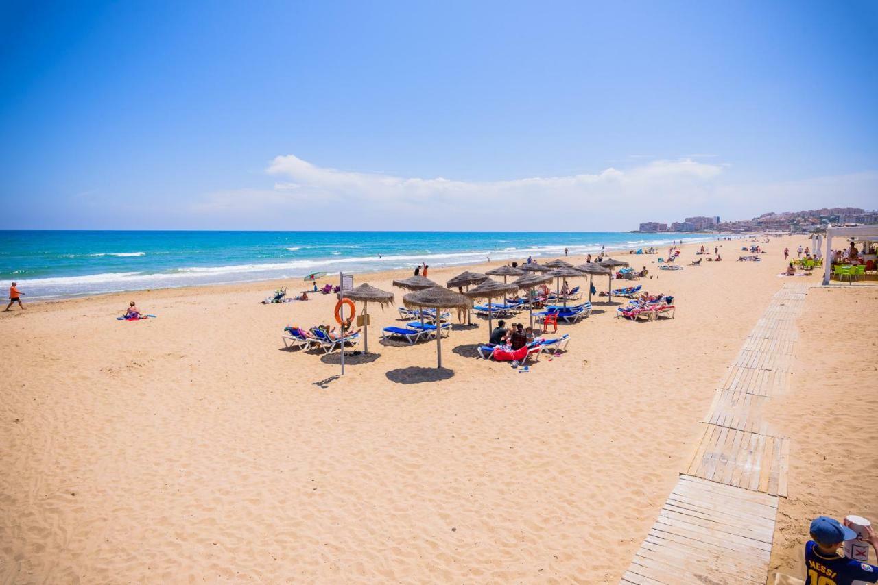 Playa La Mata - Apartamento "Limonka" Экстерьер фото